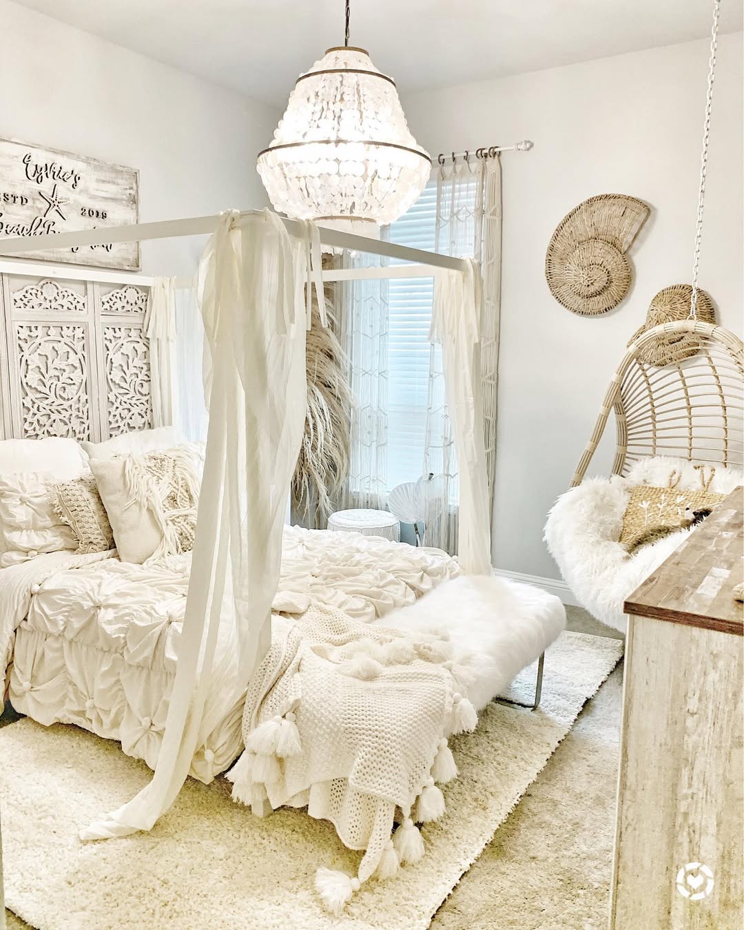 Beach Themed Bedroom Decor