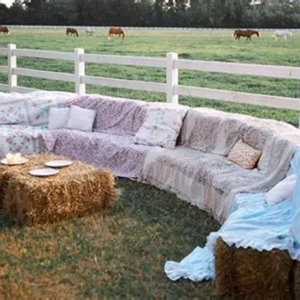 Party Setup Using Hay Western Theme Party Decorations: Fun Ideas & DIY Tips