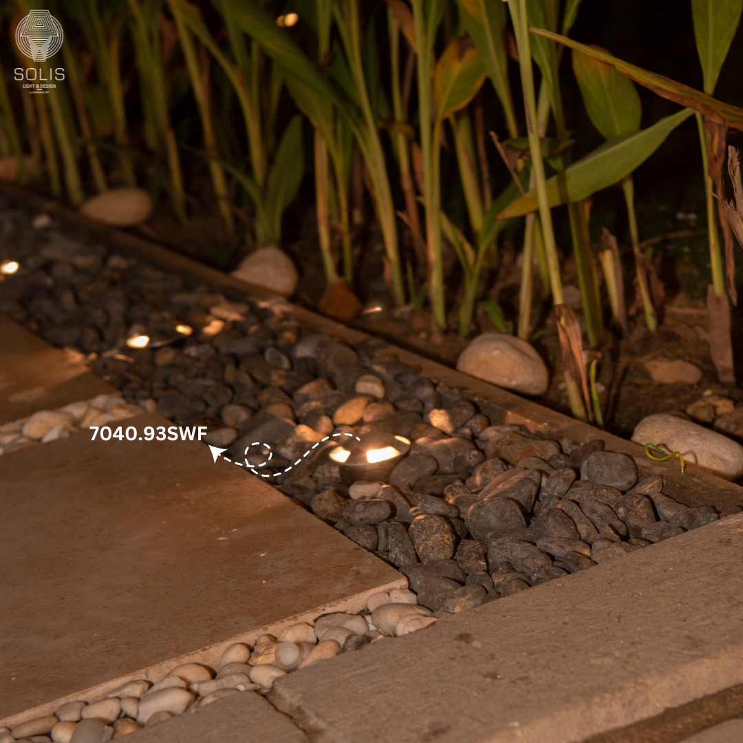 Solar Garden Lights