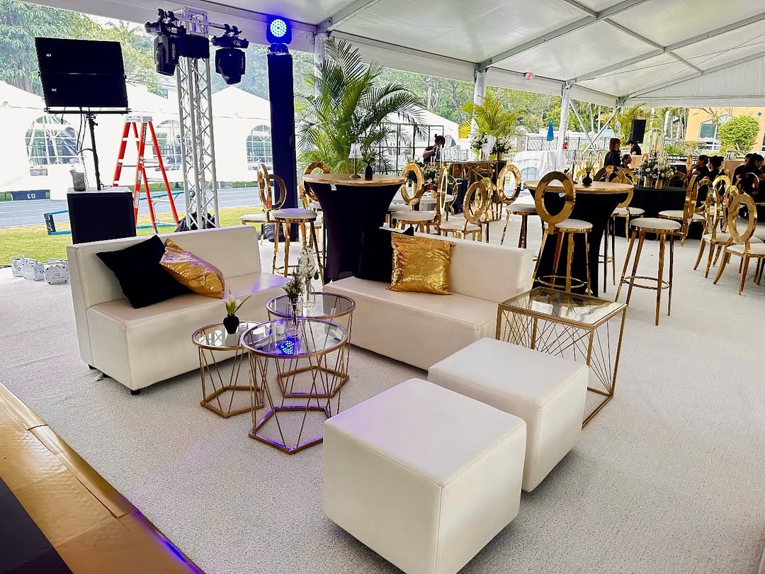 Wedding Seating Arrangement Ideas