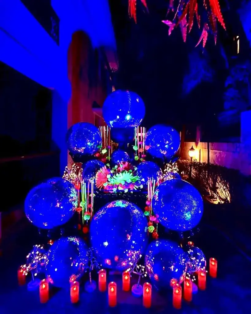 Disco Party Decorations Ideas