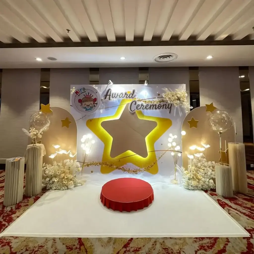 Hollywood red carpet theme