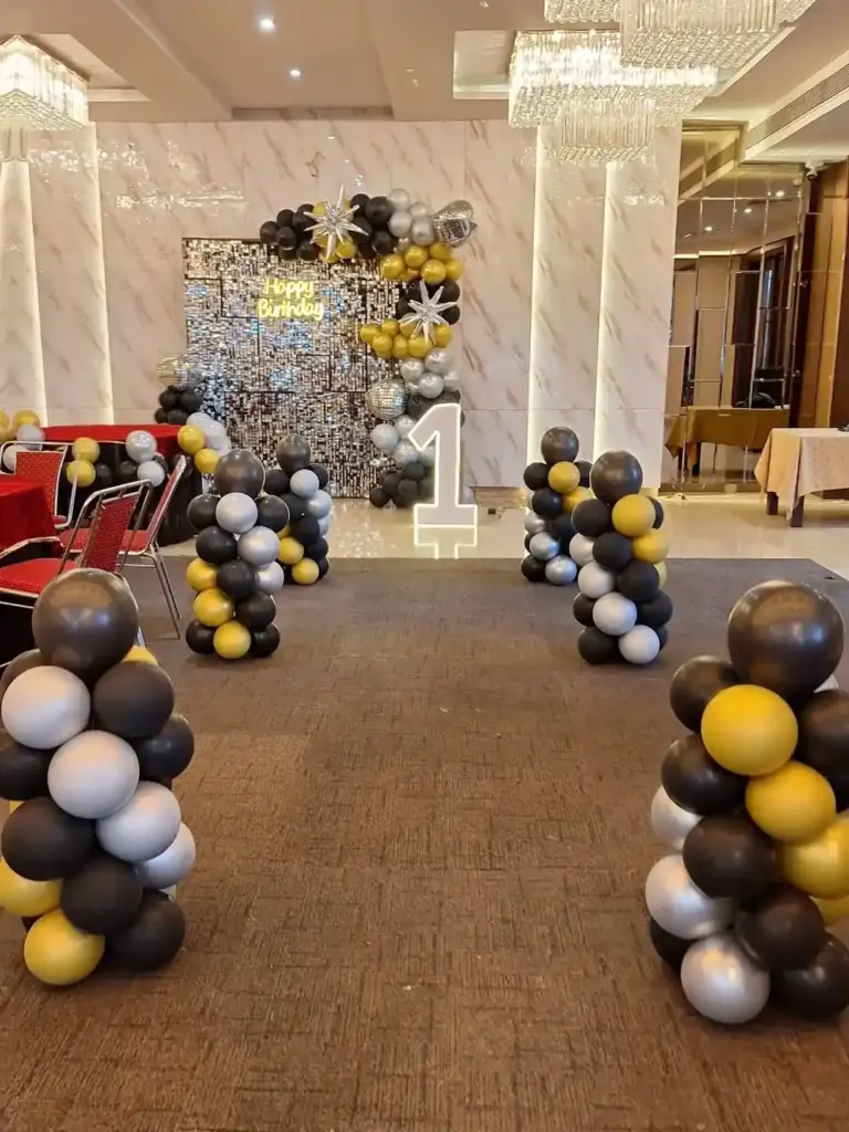 Black and Gold Luxury Theme