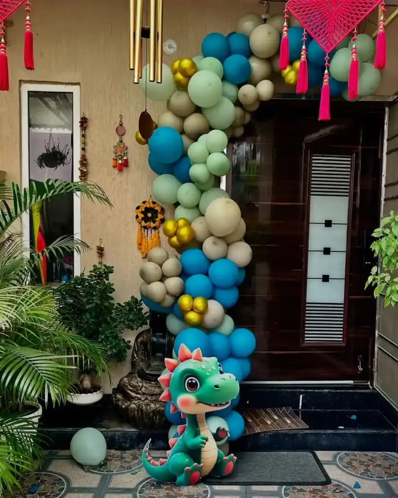 Dinosaur Adventure Decorations