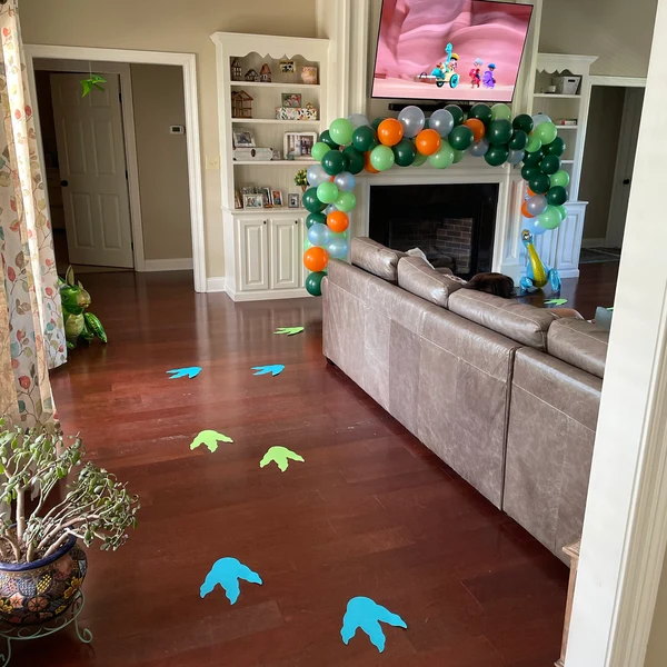 Dinosaur Adventure Decorations
