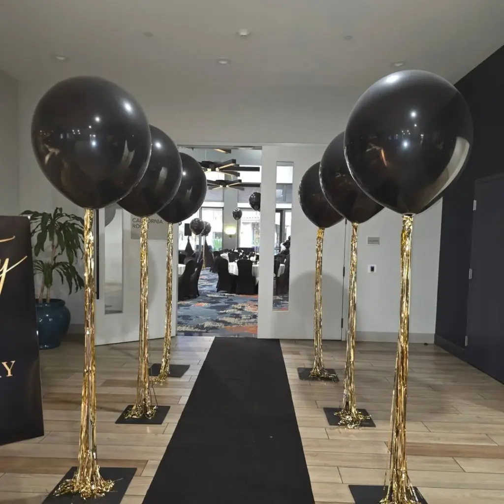 Black and gold luxury theme