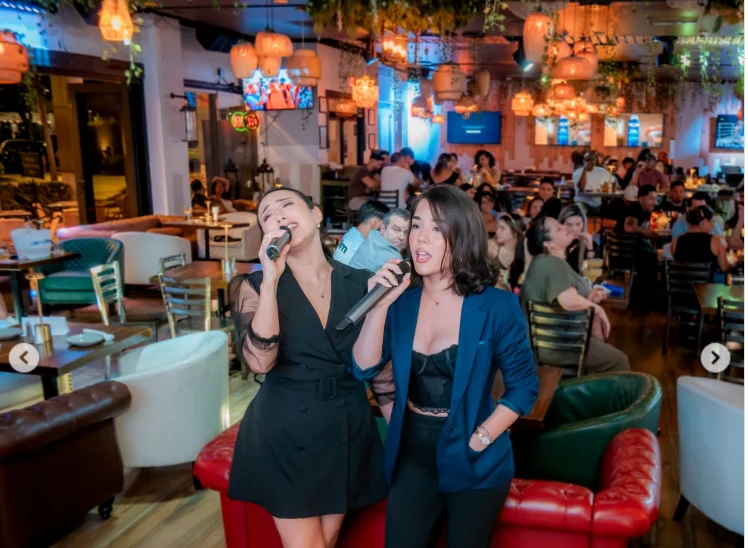 Indoor Party Themes For Adults