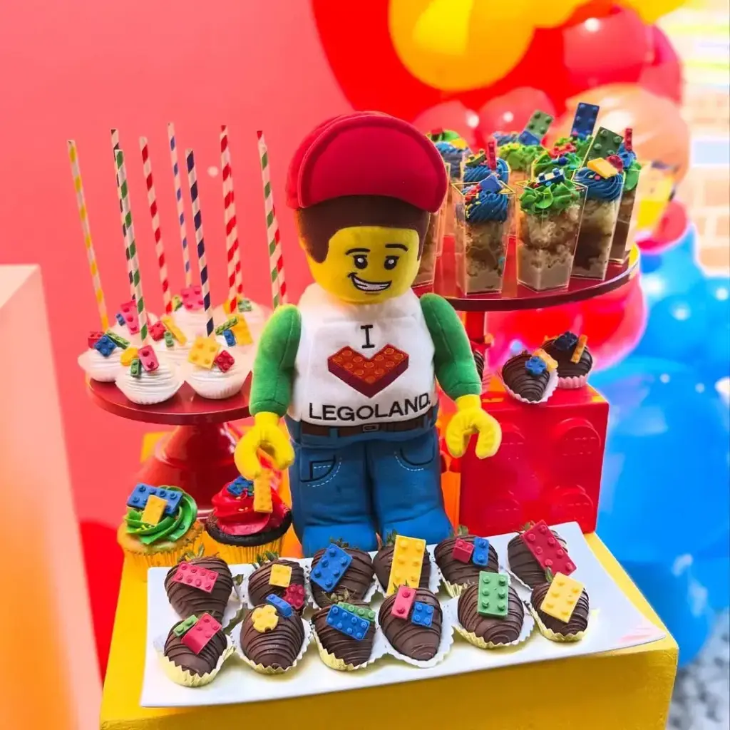 LEGO Building Theme Decorations