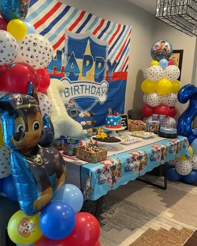 Cartoon Character Theme Decor