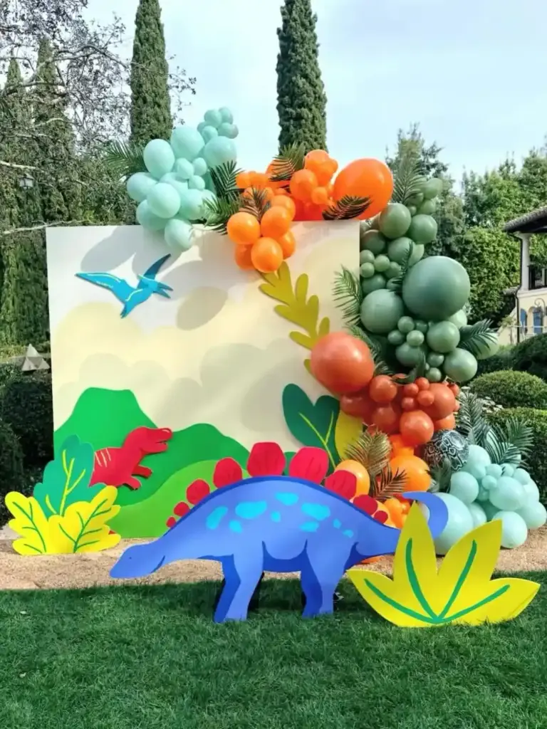 Dinosaur Adventure Decorations