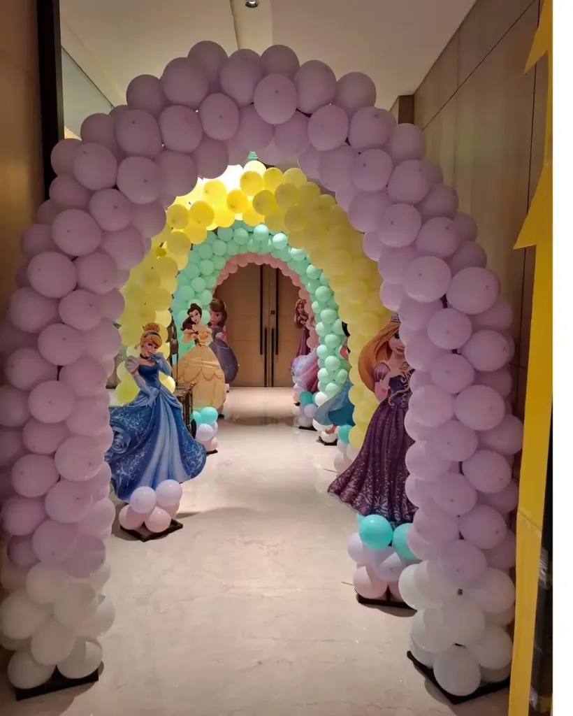 Cartoon Character Theme Decor