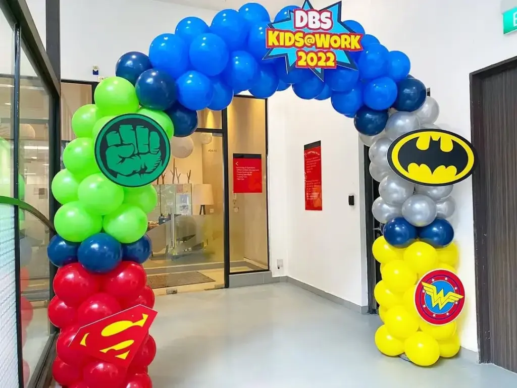 Superhero Party Decorations