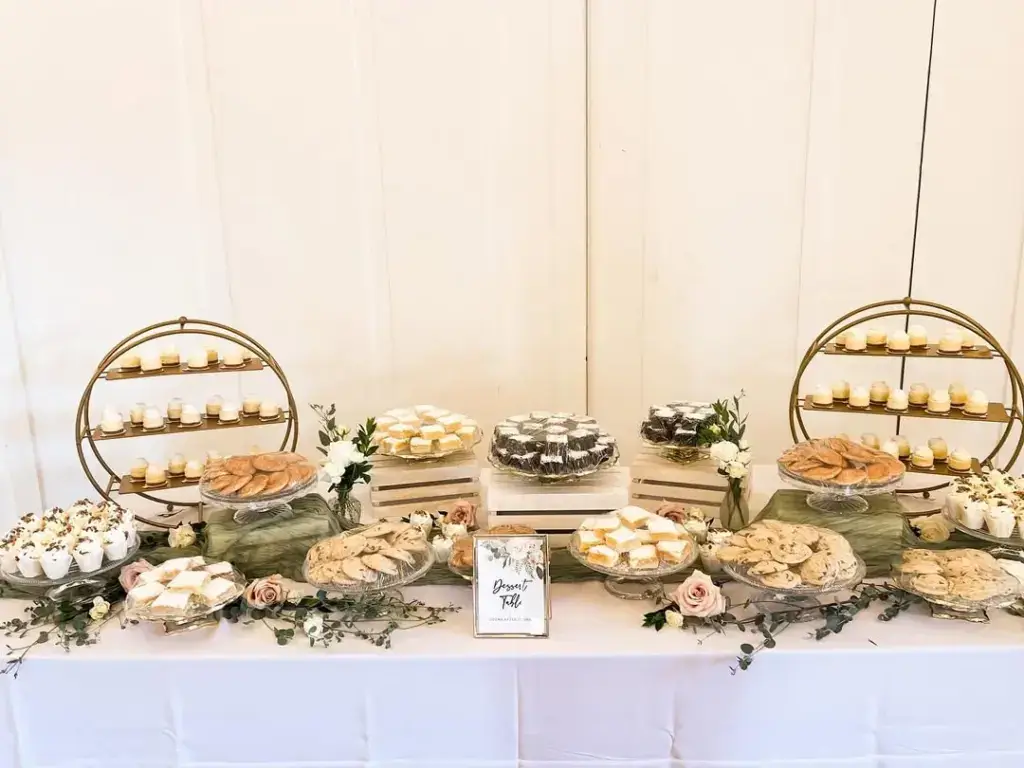Elegant Garden Bridal Decor Ideas